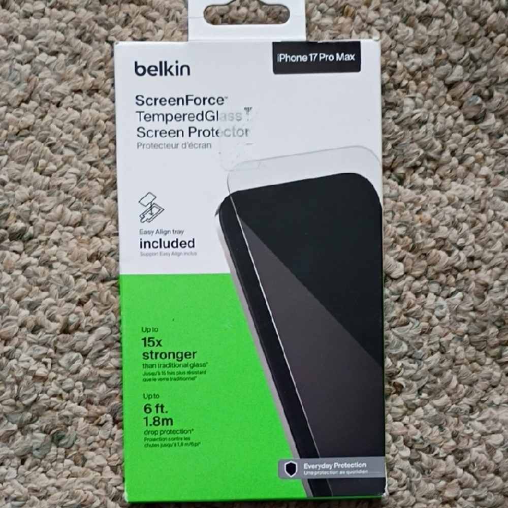 Belkin ScreenForce TemperedGlass for iPhone 17 Pro Max - Black and Green